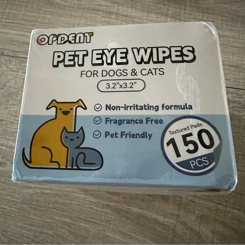 150 eyes wipes for dogs